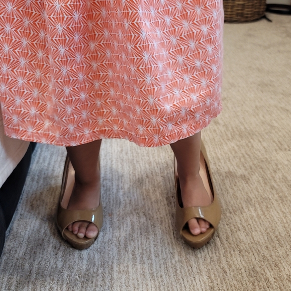 Franco Sarto Yelena Peep Toe Heels - Picture 14 of 14